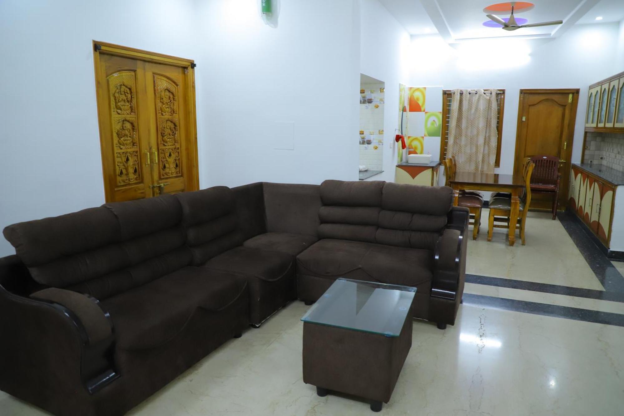 Nanda Mohan Homestay- Luxuries Ac Apartment Close To Alipiri Foothills-Kapila Teertham And Iskcon Temple Tirupati Exterior foto