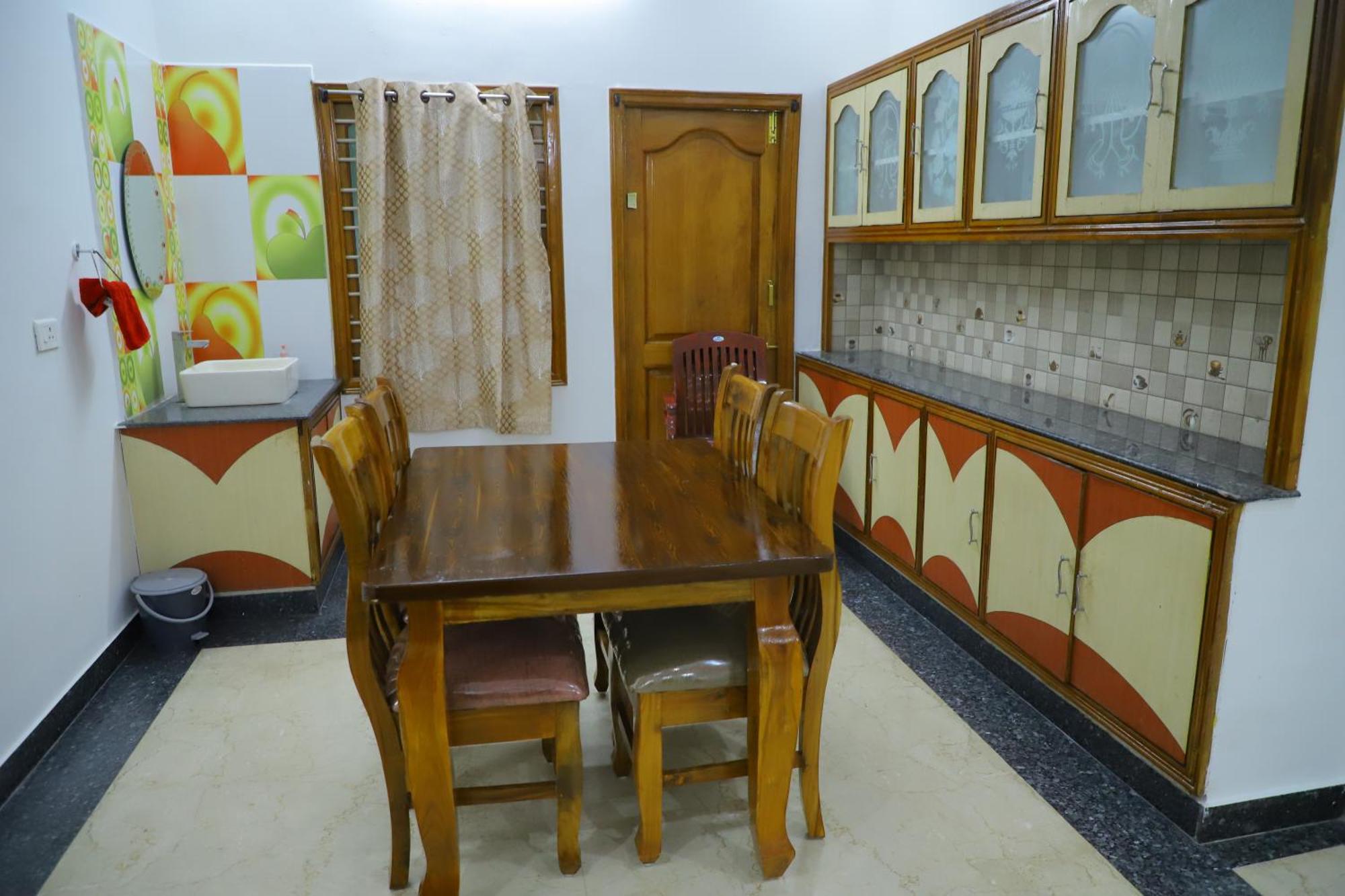 Nanda Mohan Homestay- Luxuries Ac Apartment Close To Alipiri Foothills-Kapila Teertham And Iskcon Temple Tirupati Exterior foto